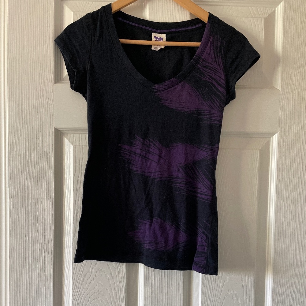 3 for $10 | Garage Feather Print T Shirt S